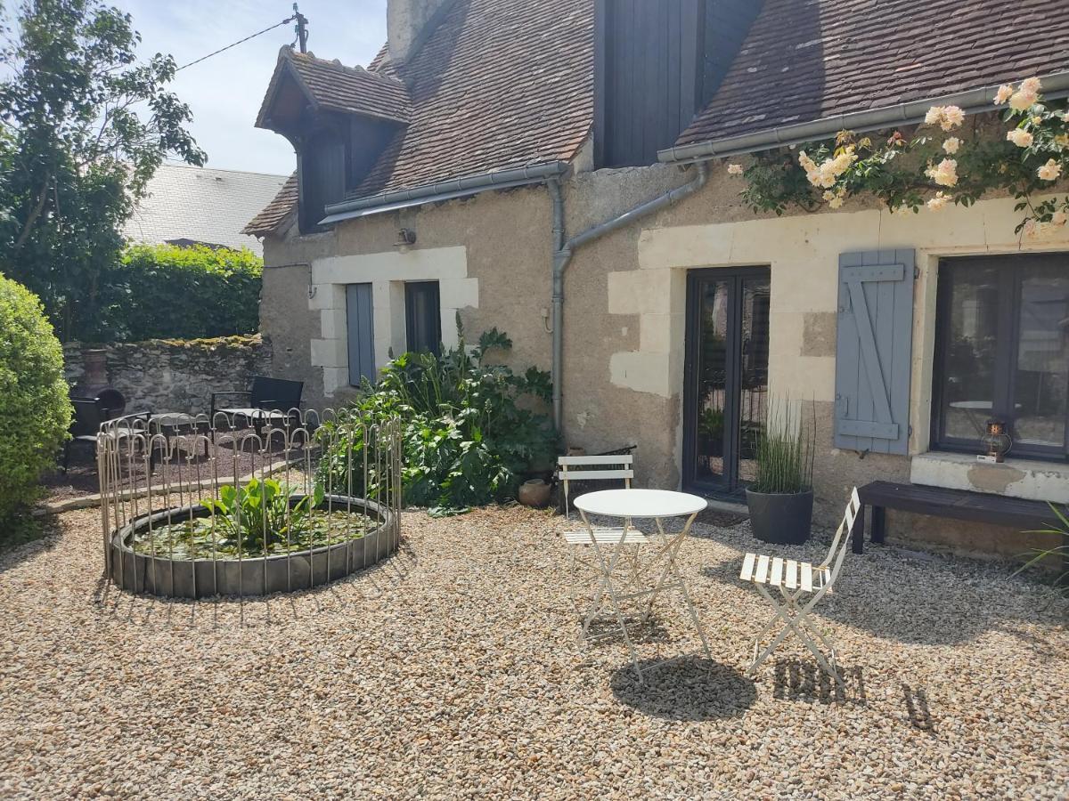Villa Au Jardin De La Marquetterie Cigogne Exterior foto